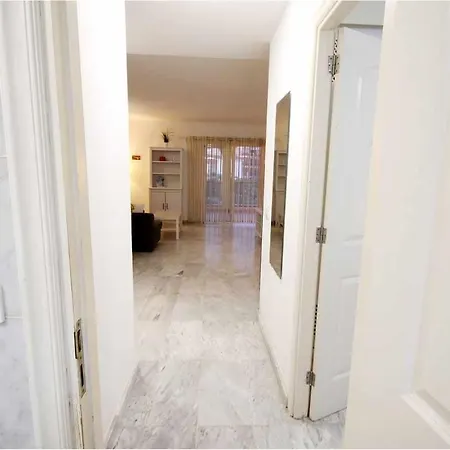 Apartment Dinastia B401 By Tenerife & Sales Los Cristianos (Tenerife)