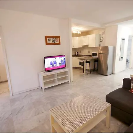 Lägenhet Dinastia B401 By Tenerife & Sales Los Cristianos (Tenerife)
